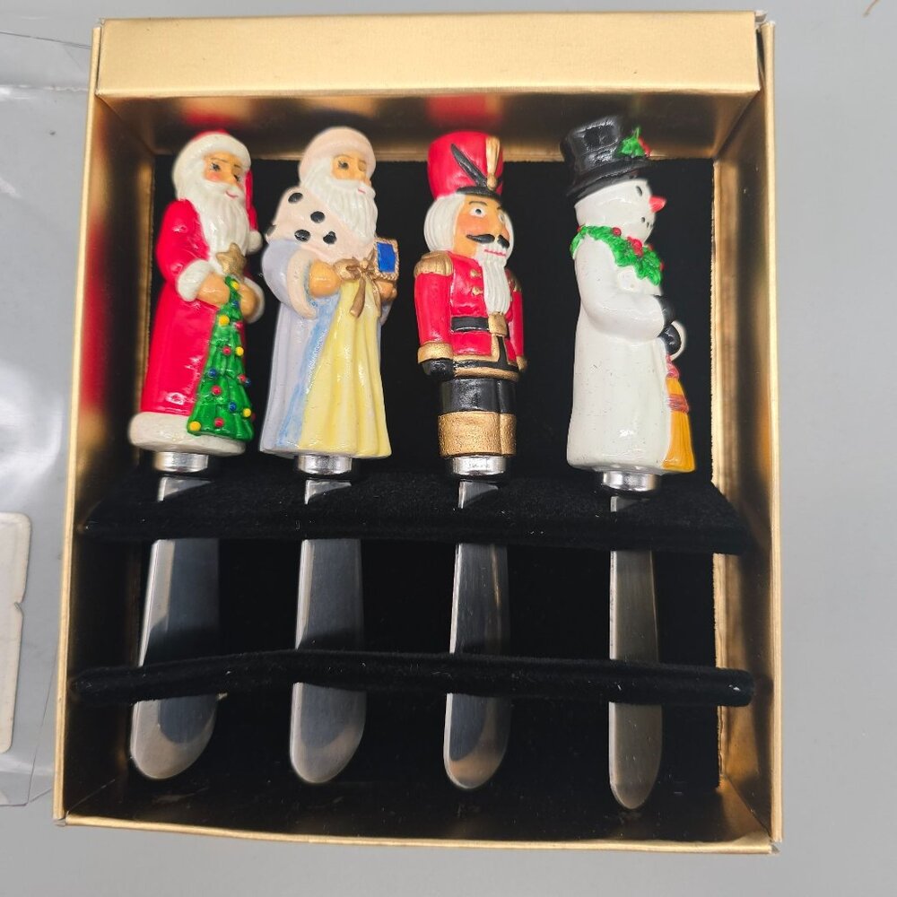 Christopher Radko Holiday Paté Knives Set 4 Cheese Spreaders Christmas Santa - Picture 3 of 10